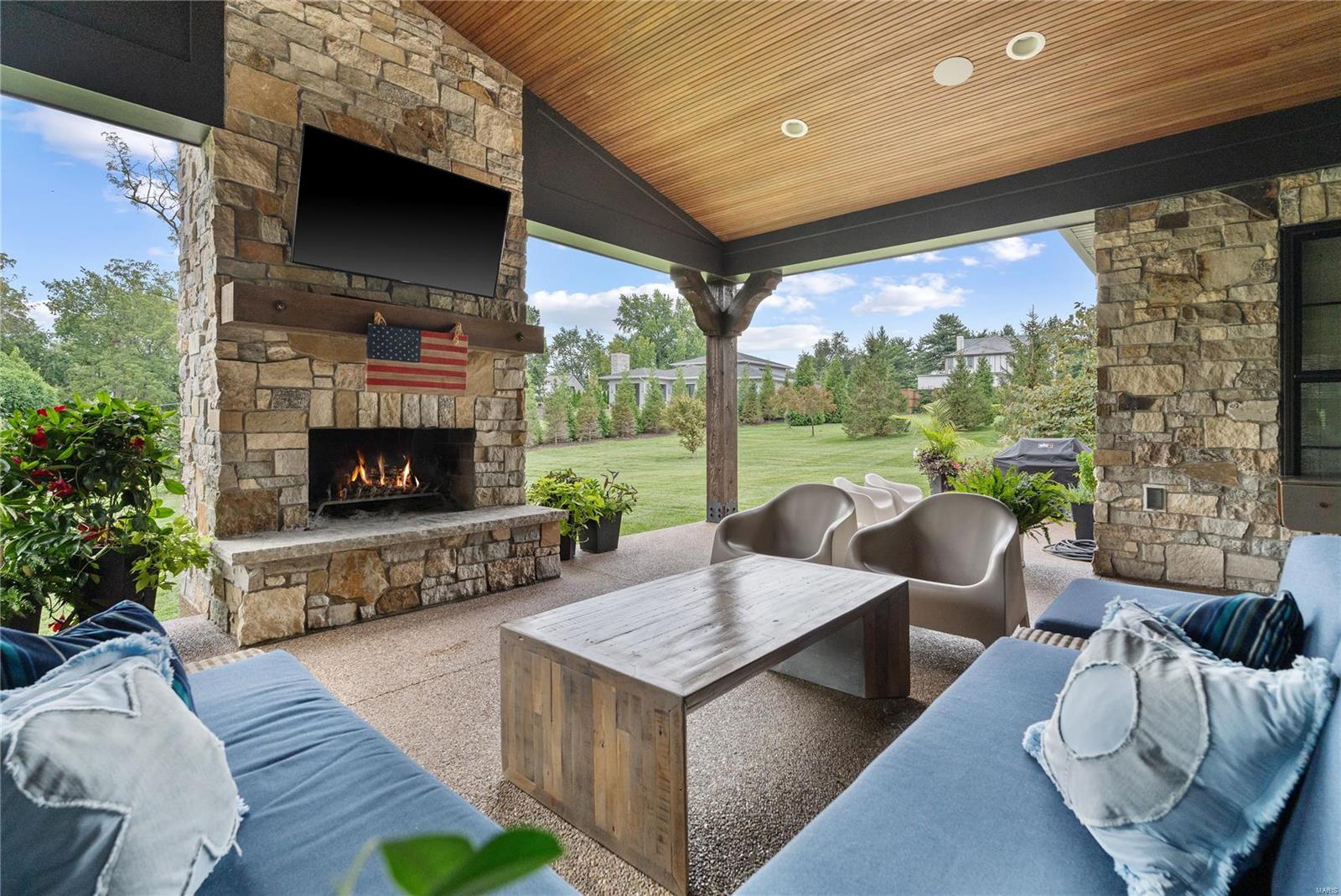 Dowd lots A & B - Residential