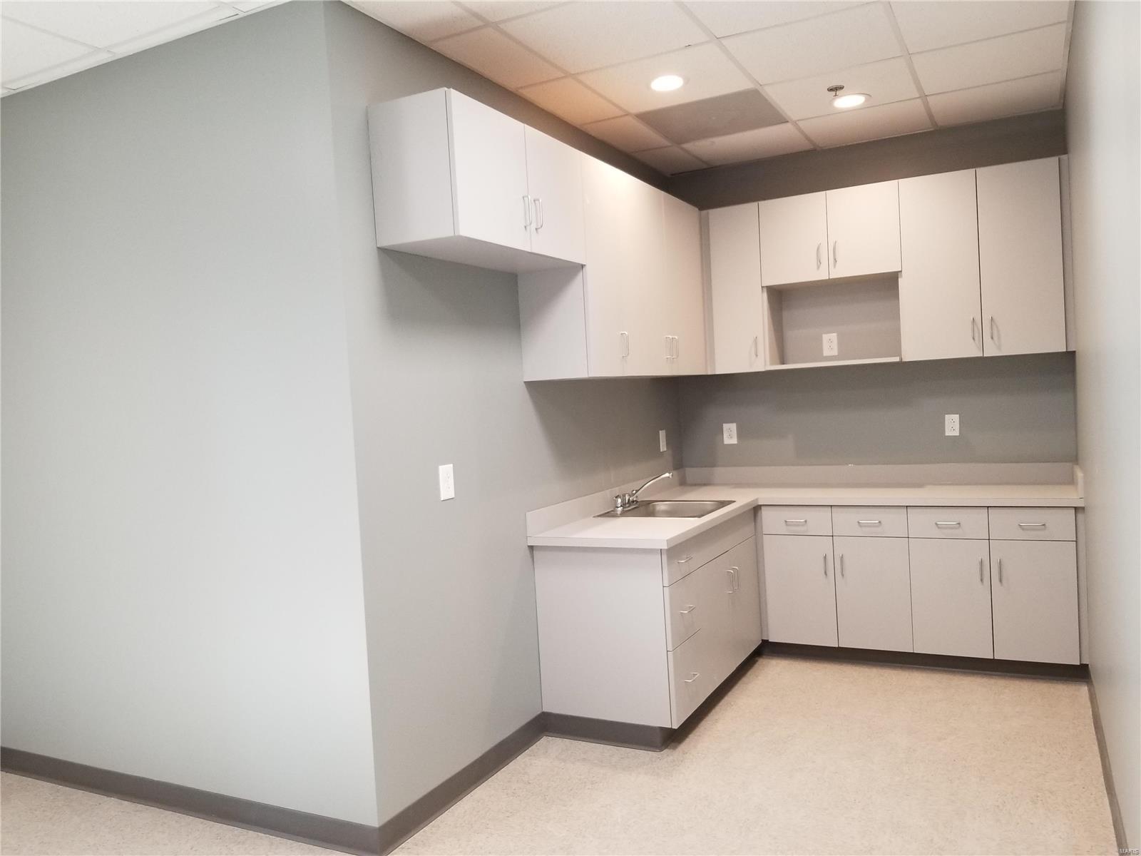 Waterbury Comm #2 Resub - Commercial Sale