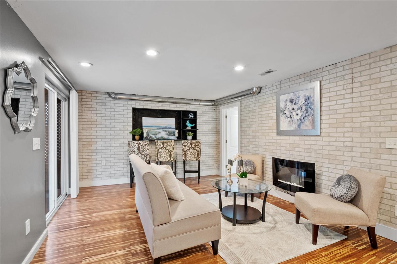 Sunset Hills - Residential