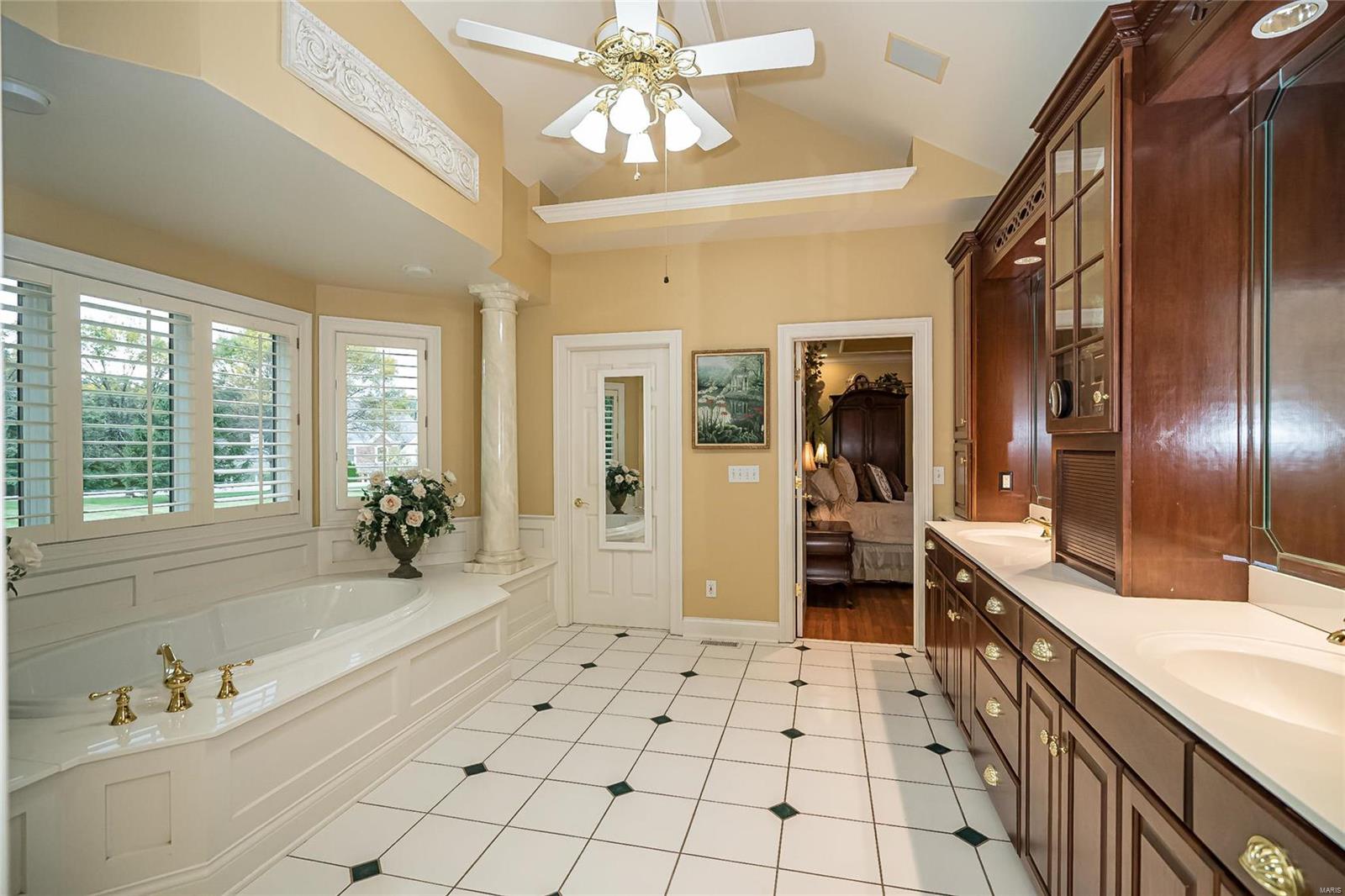 Estates At August Tavern Creek - Residential