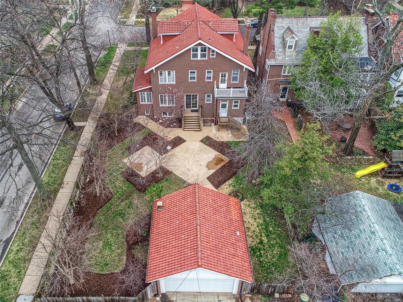 Hillcrest - Residential