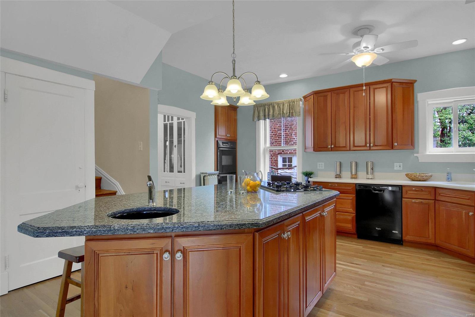 Hillcrest - Residential