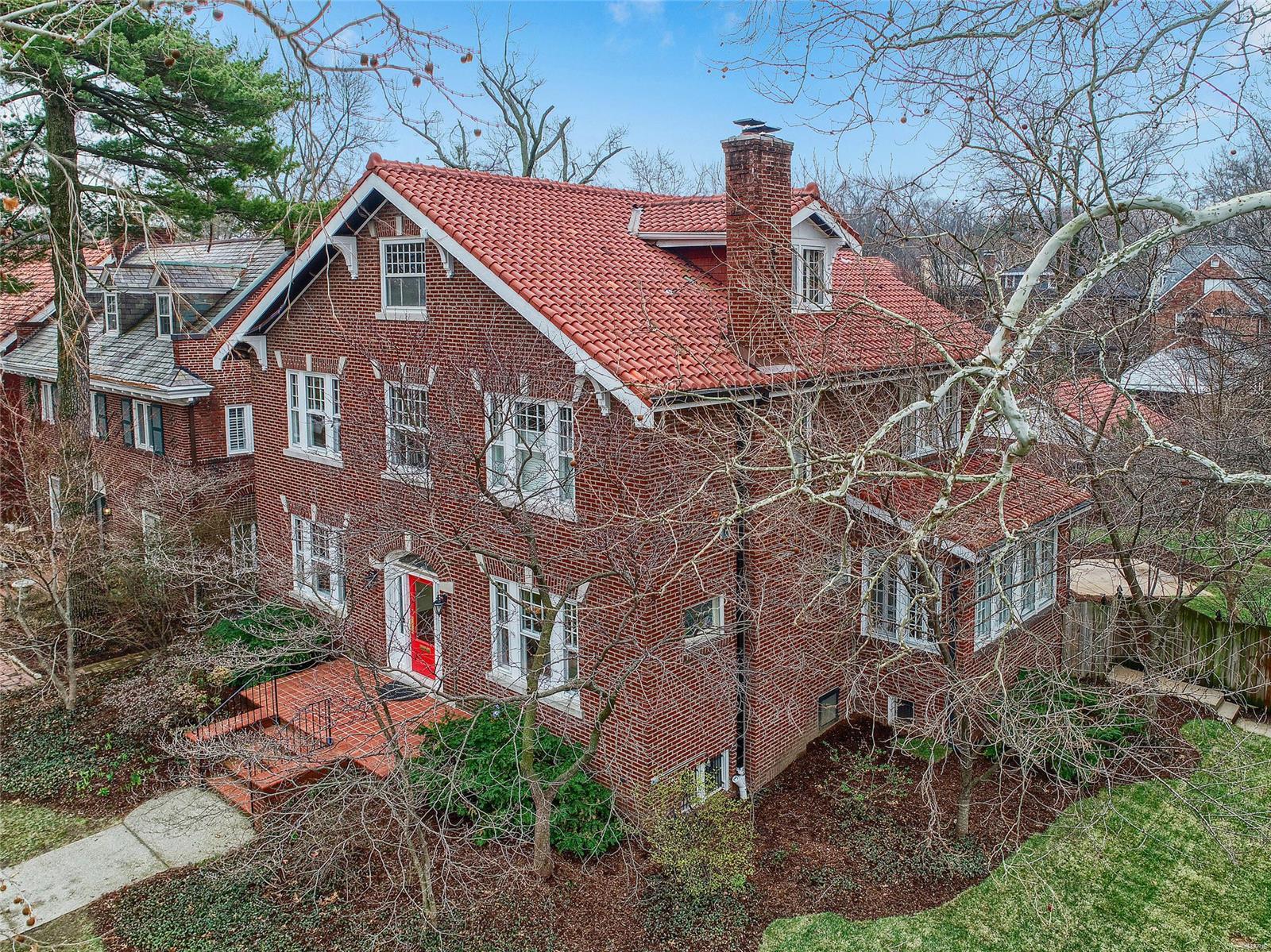 Hillcrest - Residential