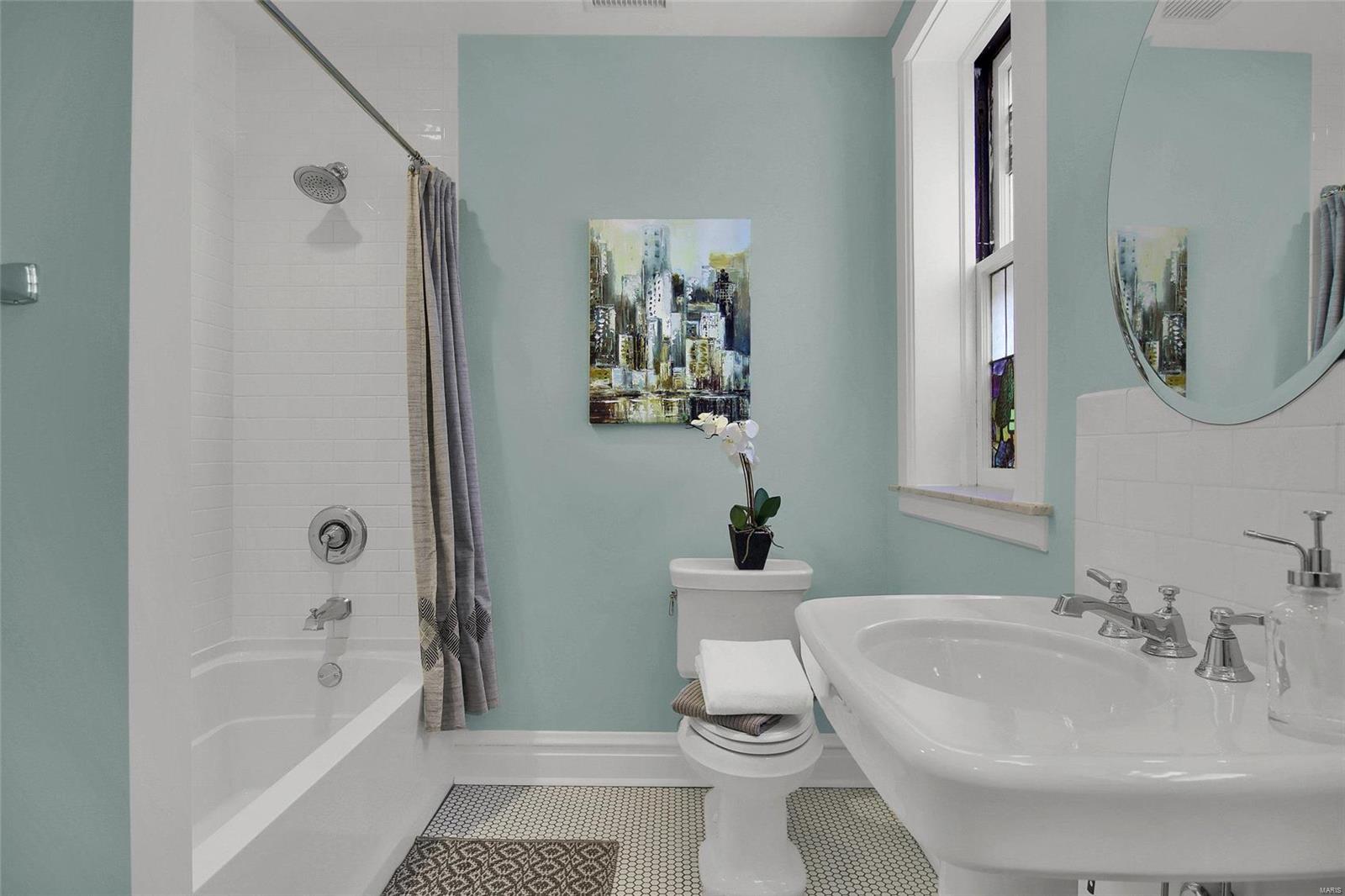 Hillcrest - Residential