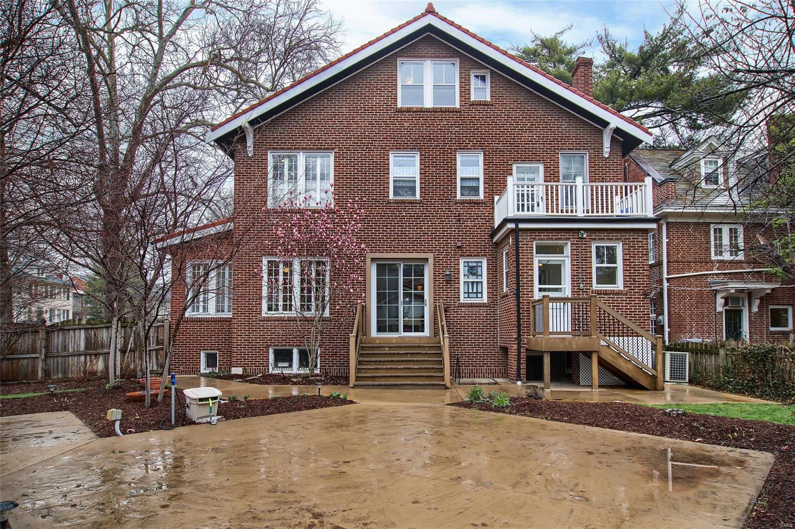 Hillcrest - Residential