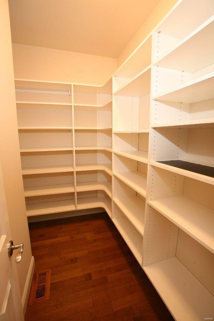 Town & Country Manor 3 Add - Residential