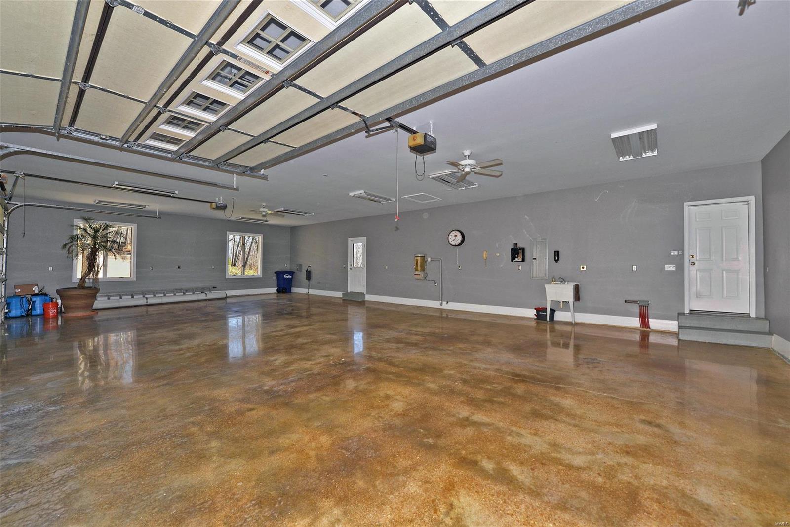 Meadow Forest Estates - Residential