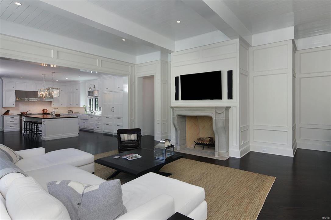 Von Schrader Estate Pt Of Lt 3 & Lt - Residential