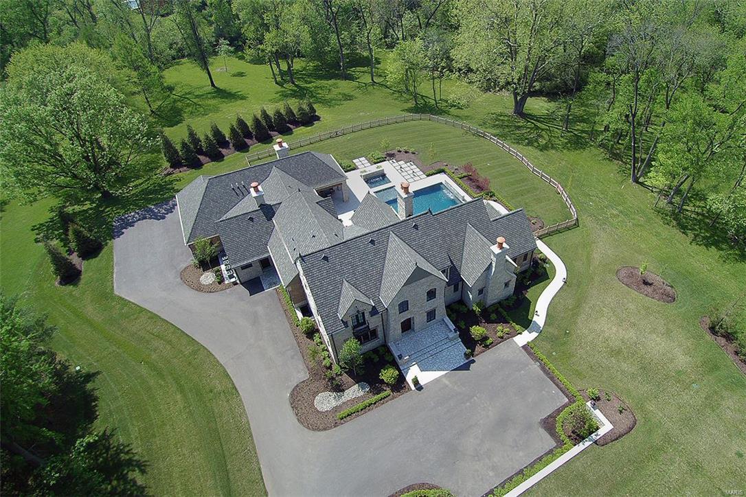 Von Schrader Estate Pt Of Lt 3 & Lt - Residential