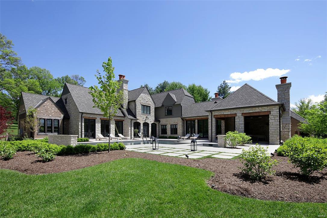 Von Schrader Estate Pt Of Lt 3 & Lt - Residential