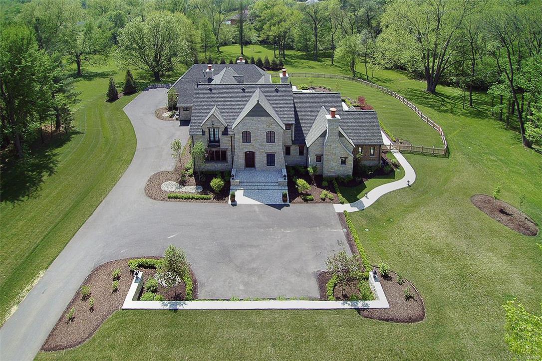 Von Schrader Estate Pt Of Lt 3 & Lt - Residential