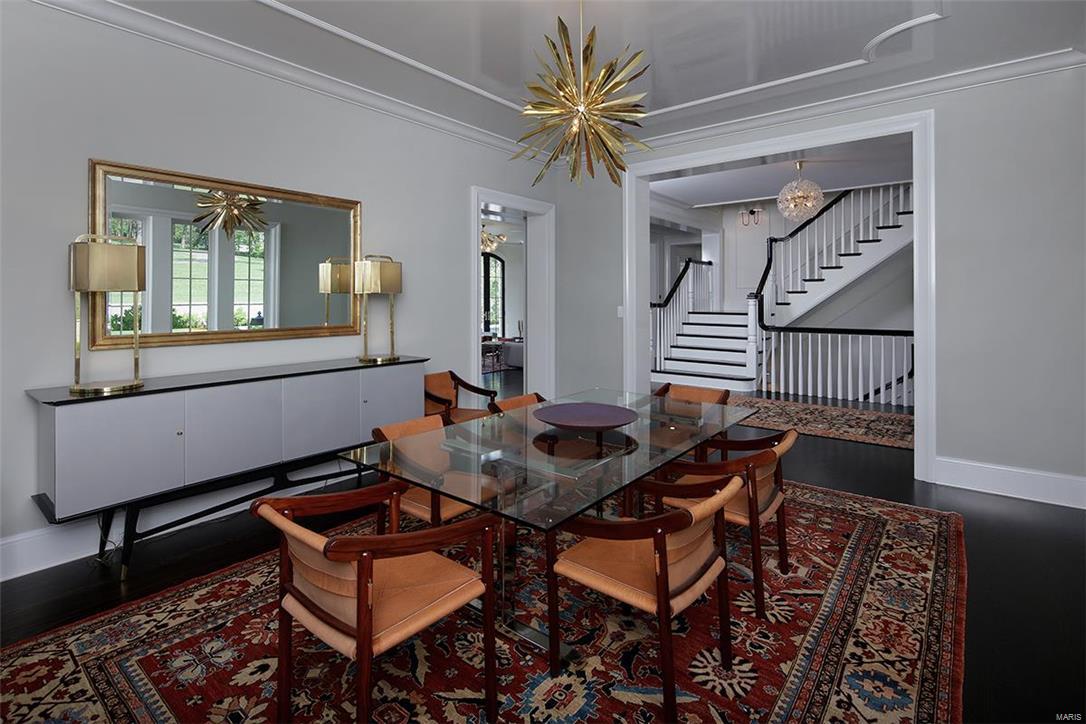 Von Schrader Estate Pt Of Lt 3 & Lt - Residential