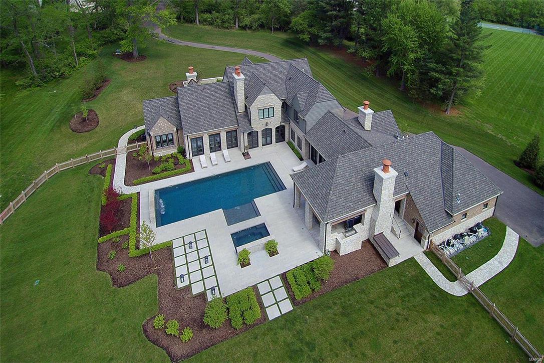 Von Schrader Estate Pt Of Lt 3 & Lt - Residential