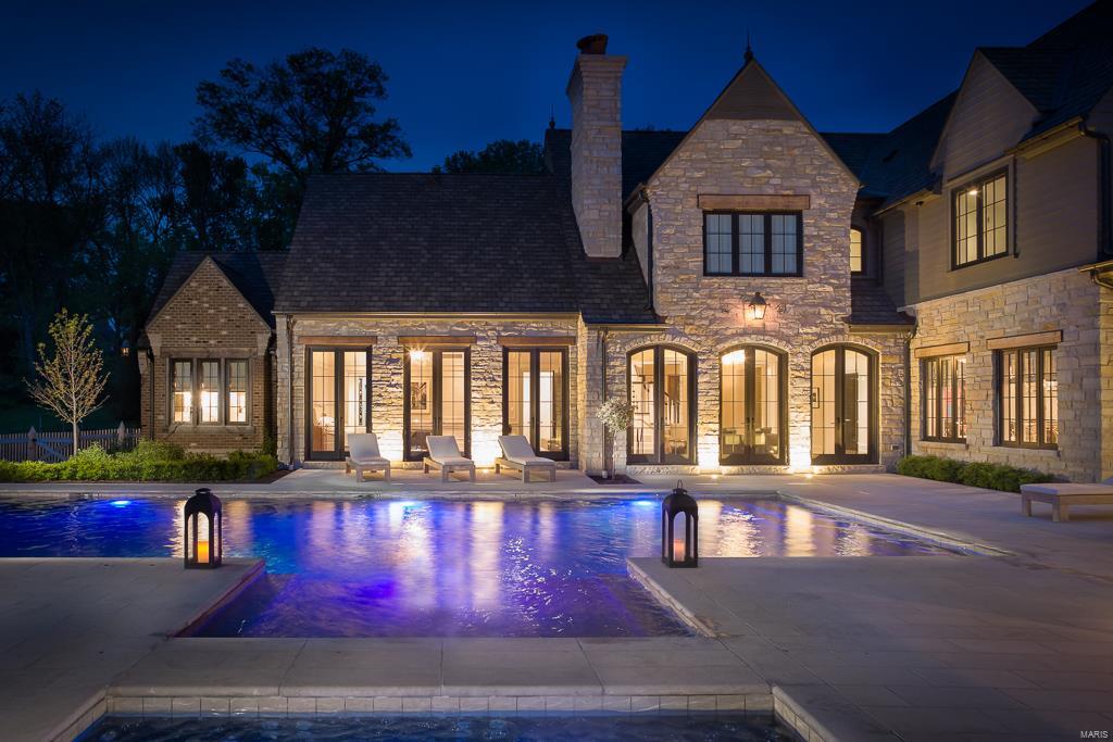 Von Schrader Estate Pt Of Lt 3 & Lt - Residential