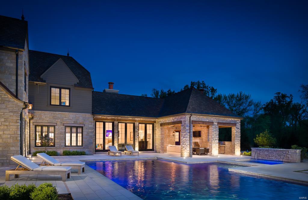 Von Schrader Estate Pt Of Lt 3 & Lt - Residential