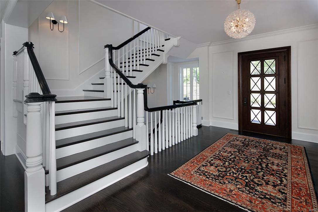 Von Schrader Estate Pt Of Lt 3 & Lt - Residential