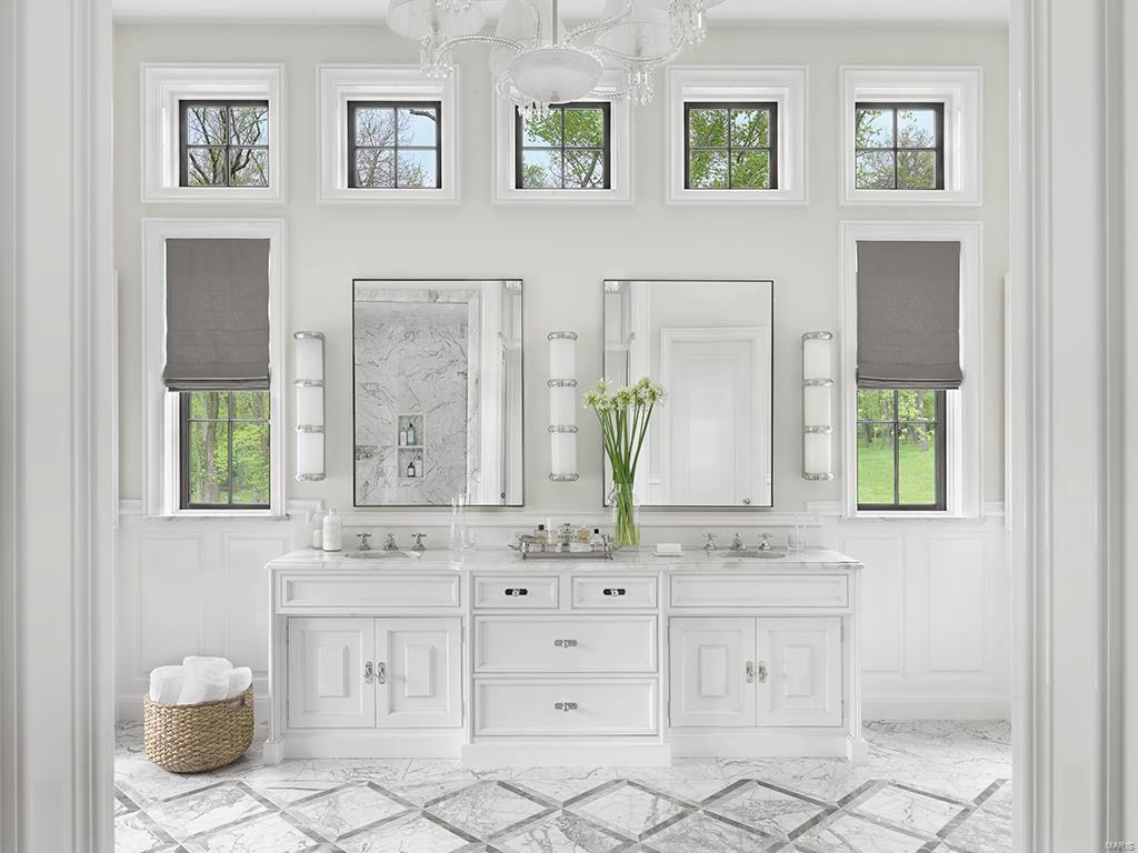 Von Schrader Estate Pt Of Lt 3 & Lt - Residential