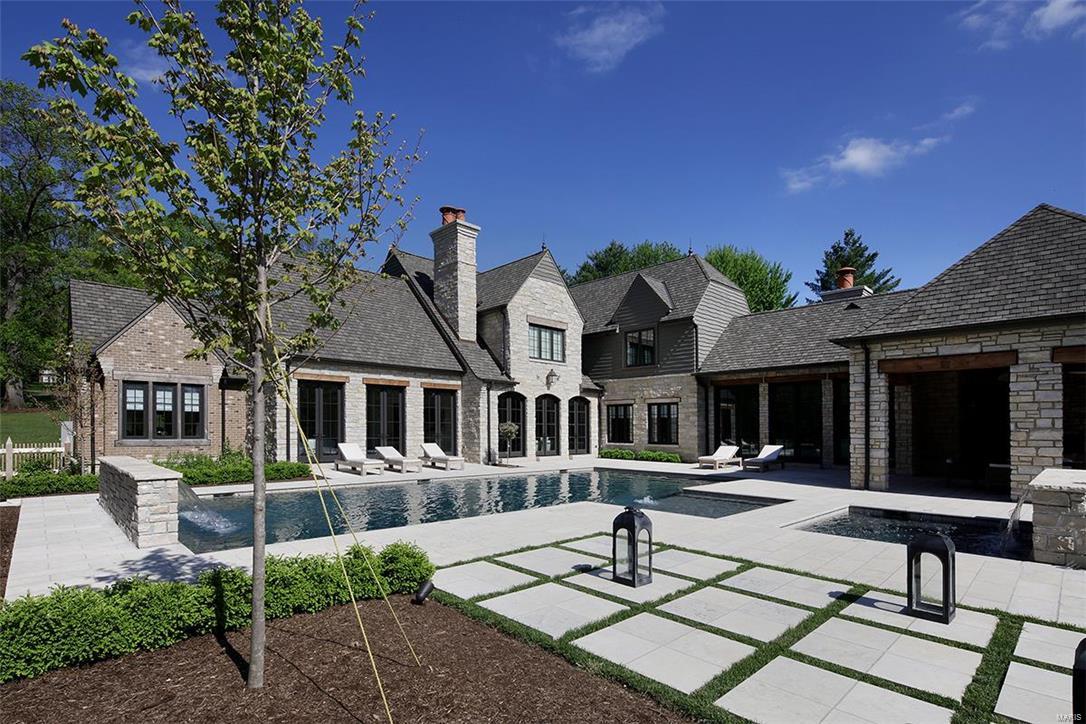 Von Schrader Estate Pt Of Lt 3 & Lt - Residential