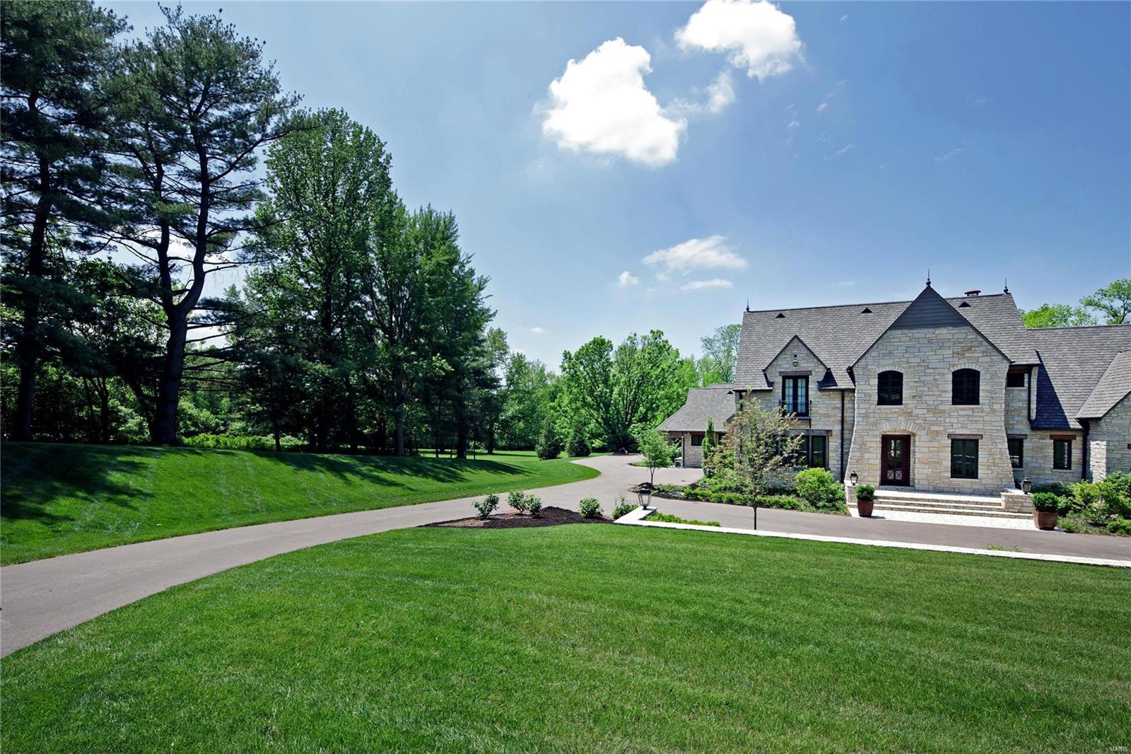 Von Schrader Estate Pt Of Lt 3 & Lt - Residential