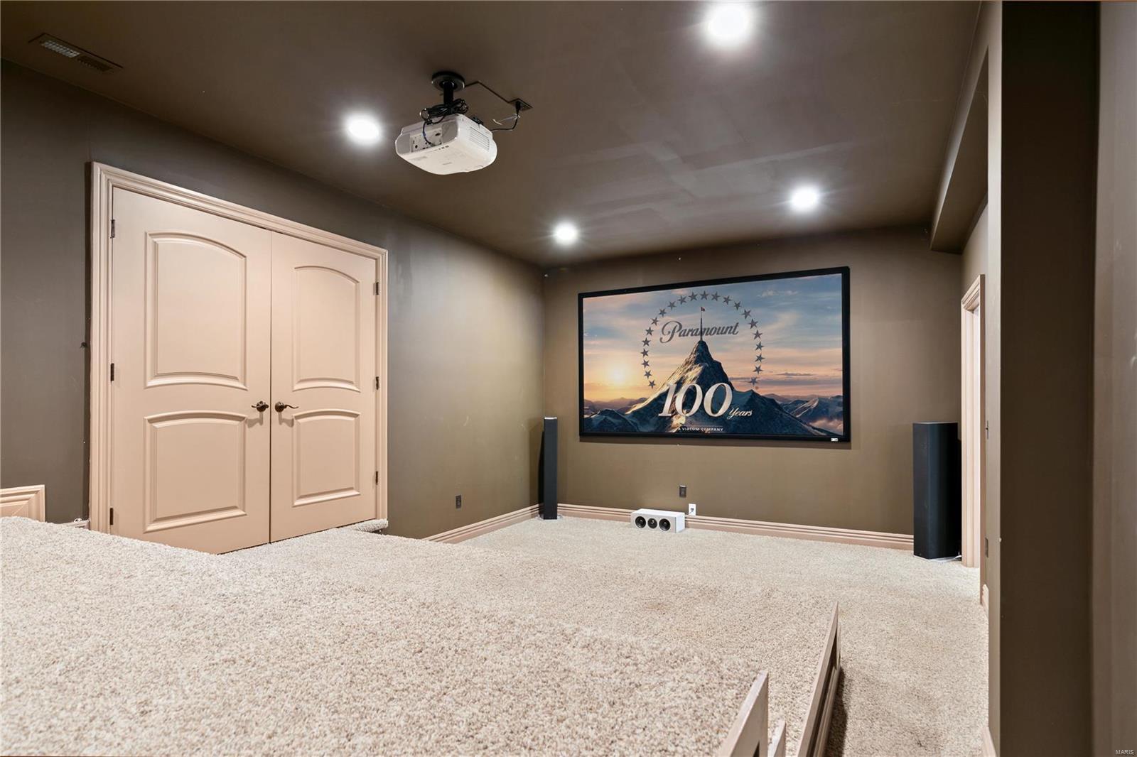 Ladue Pines 4 - Residential