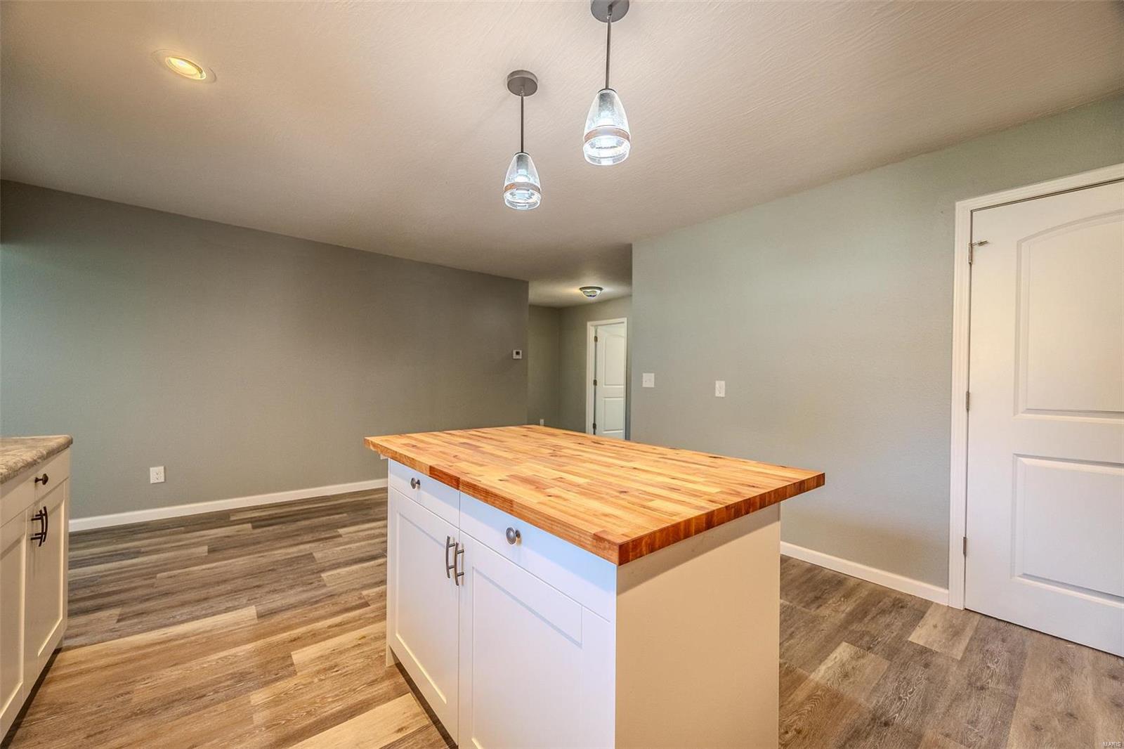 NORTHGATE HILLS - Residential