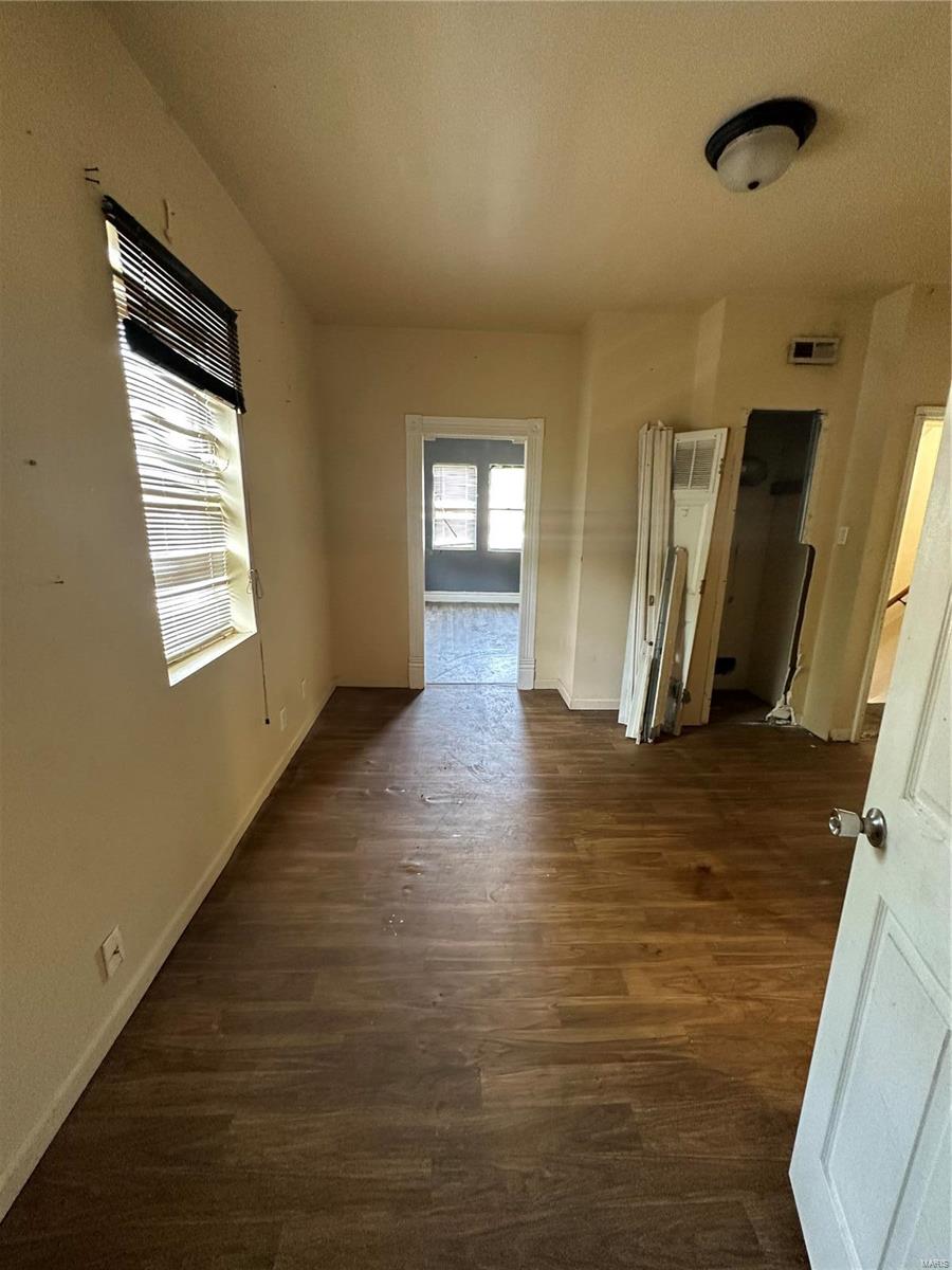 Ivorys Add - Residential