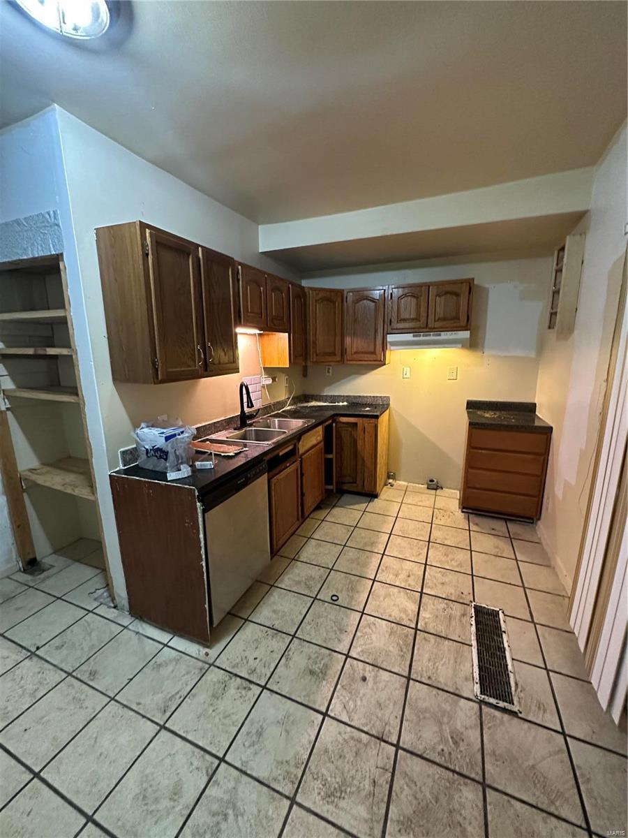Ivorys Add - Residential