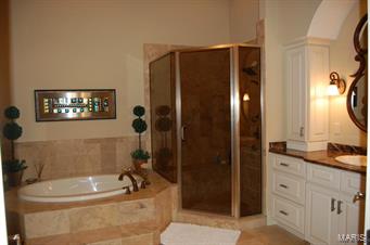 Villas At Meadowbrook The - Residential