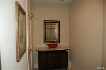 Villas At Meadowbrook The - Residential