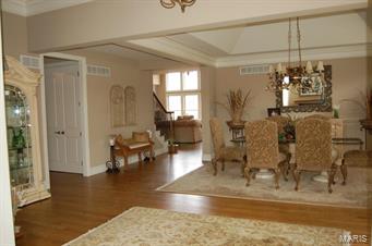 Villas At Meadowbrook The - Residential