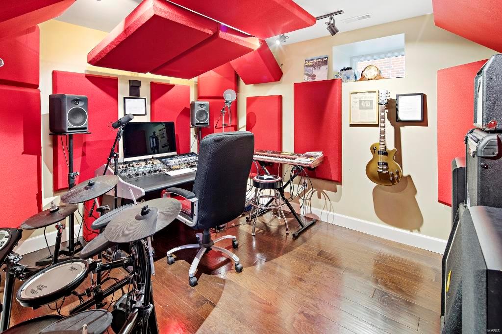 Clayton Gardens - Residential