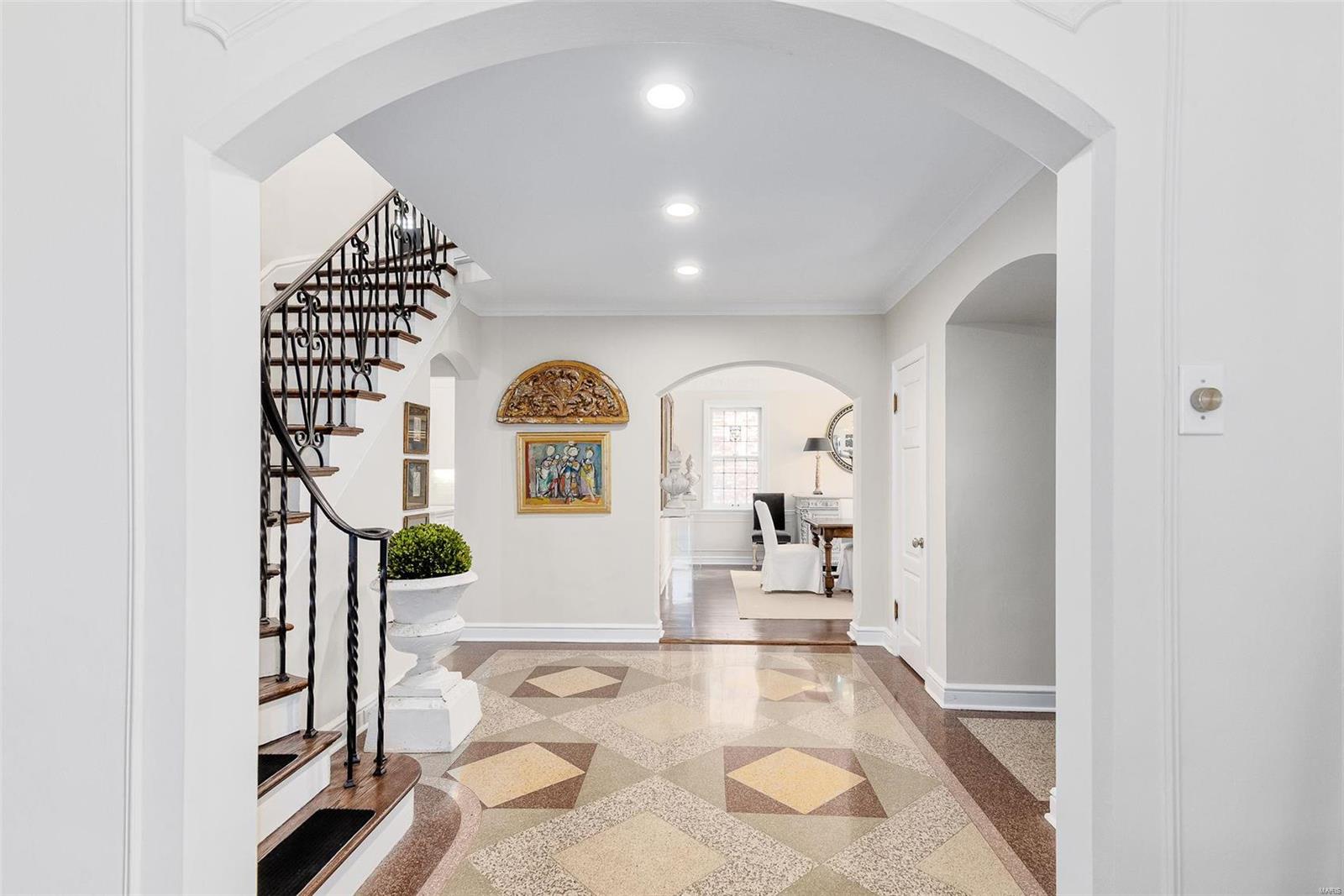 Davis Place - Residential