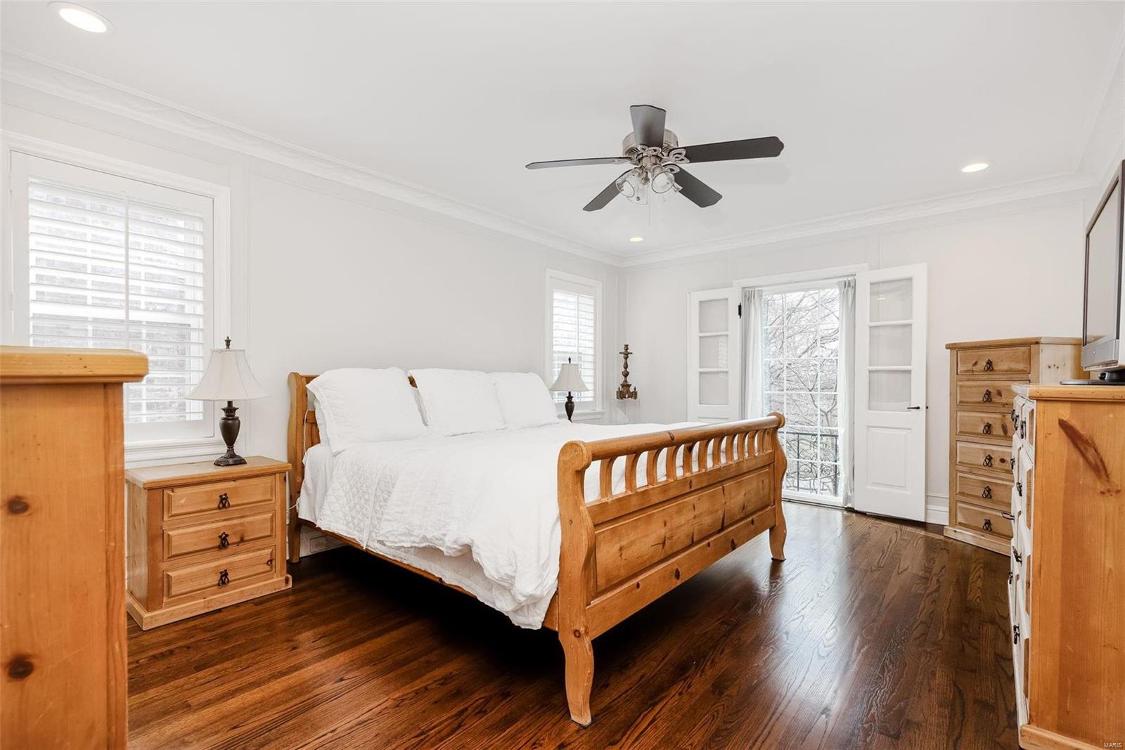 Davis Place - Residential