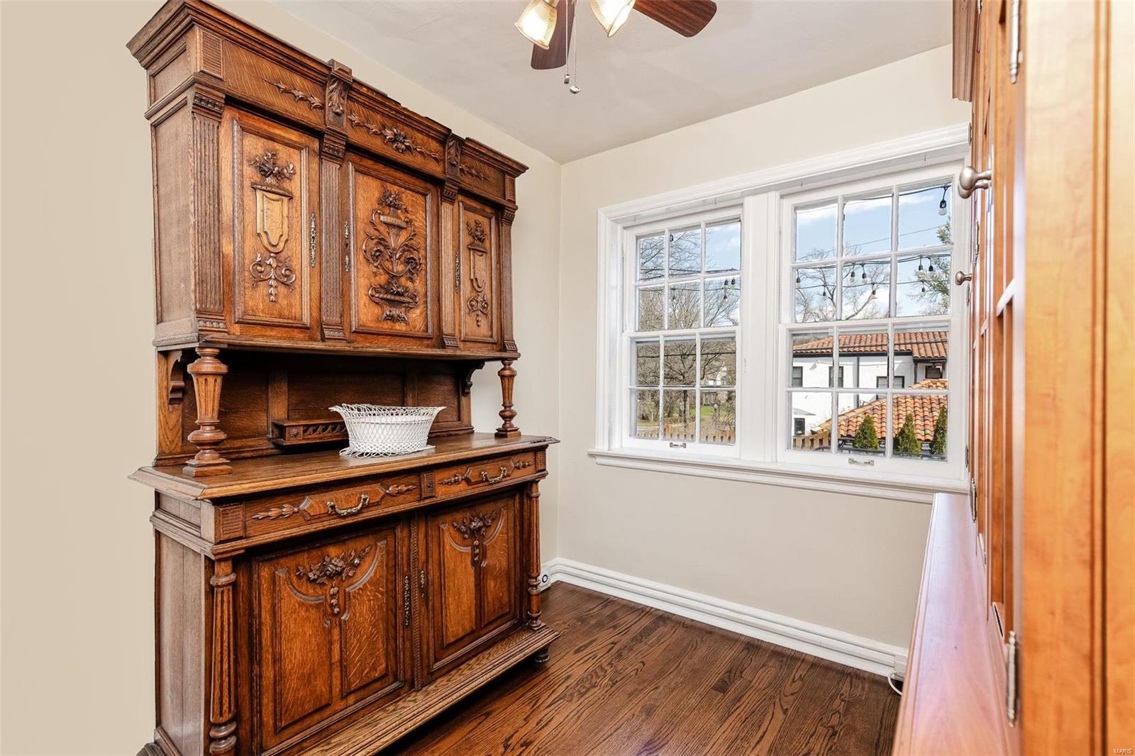 Davis Place - Residential