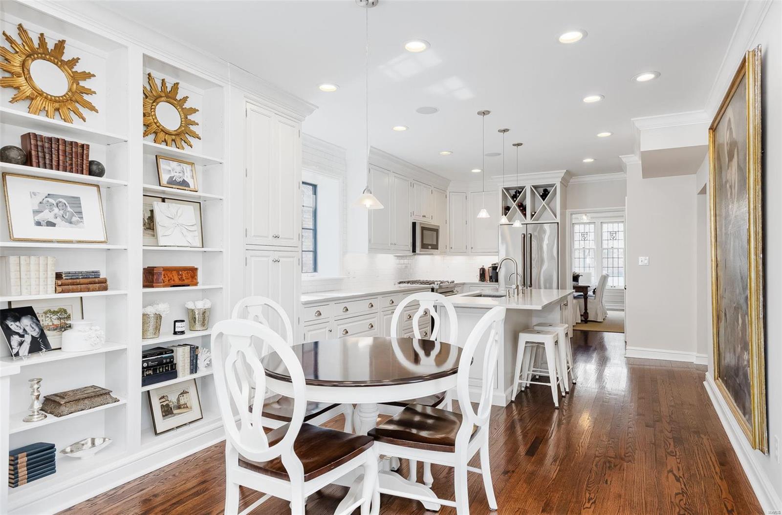 Davis Place - Residential