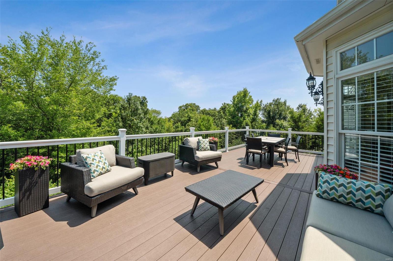 Boxwood Manor - Residential