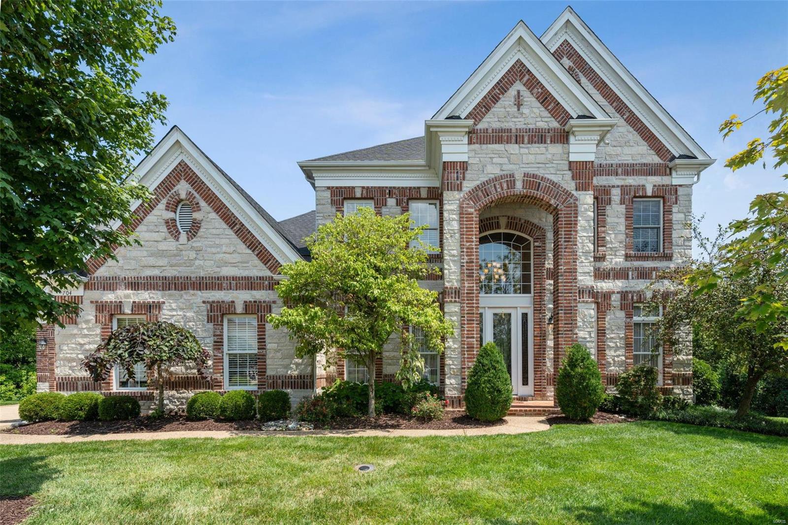 Boxwood Manor - Residential