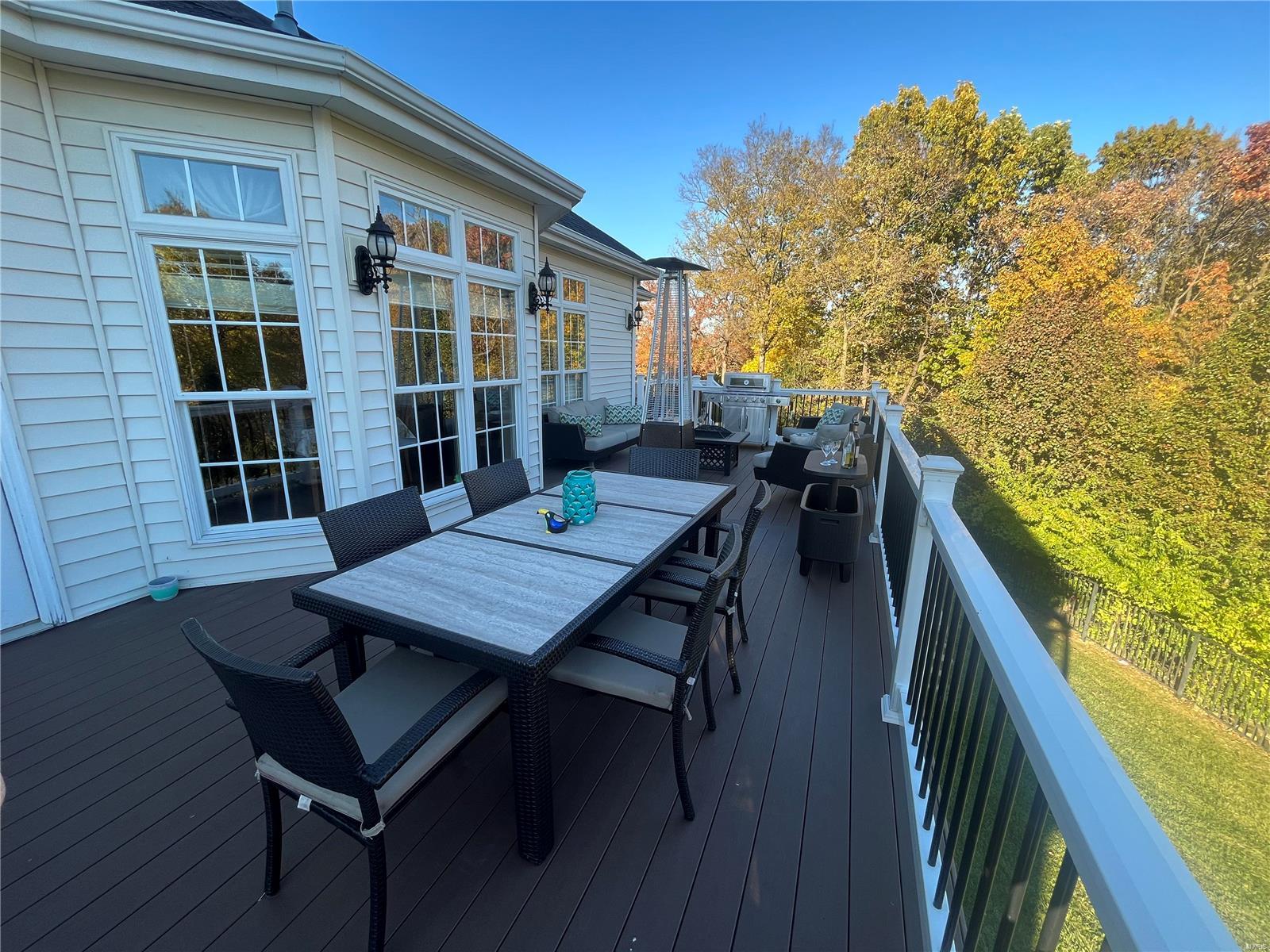 Boxwood Manor - Residential