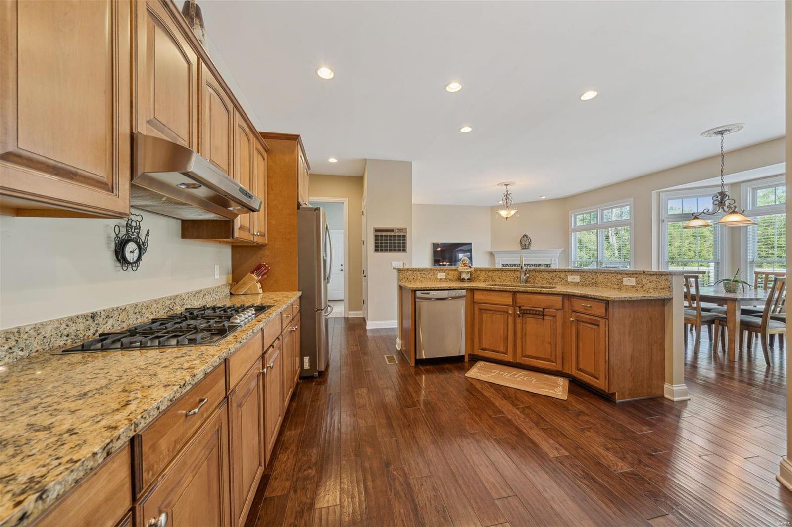 Boxwood Manor - Residential