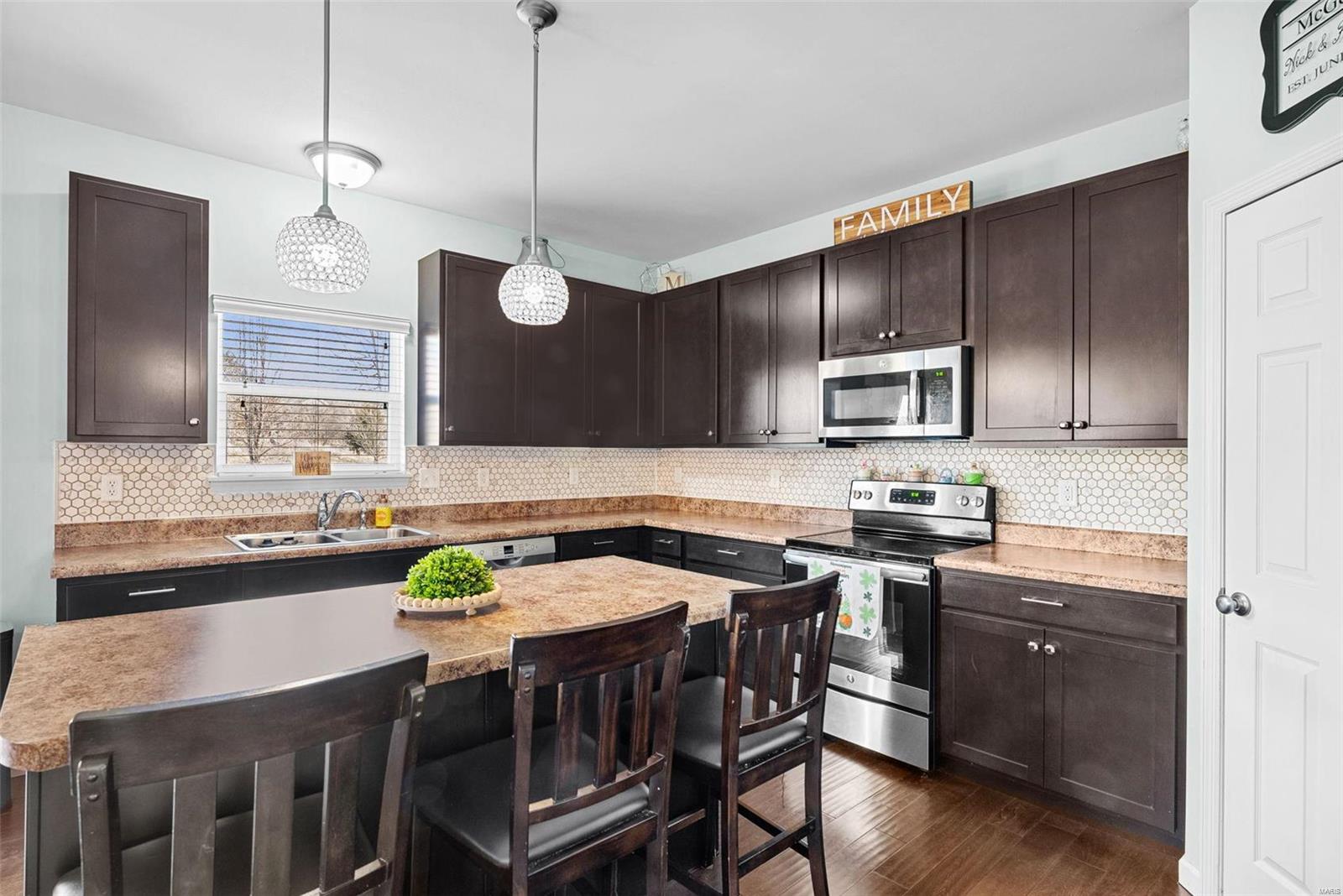 Peruque Hills Estates #4 - Residential