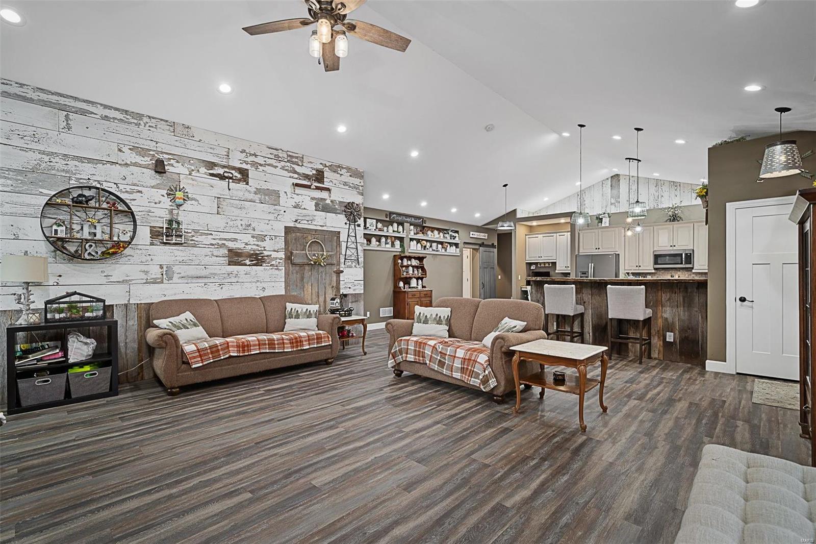 KK Trailer Court - Residential