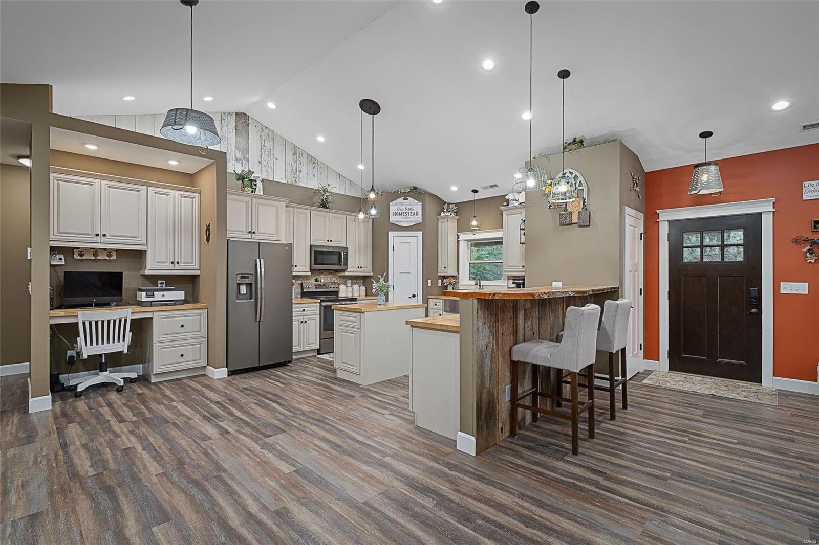 KK Trailer Court - Residential