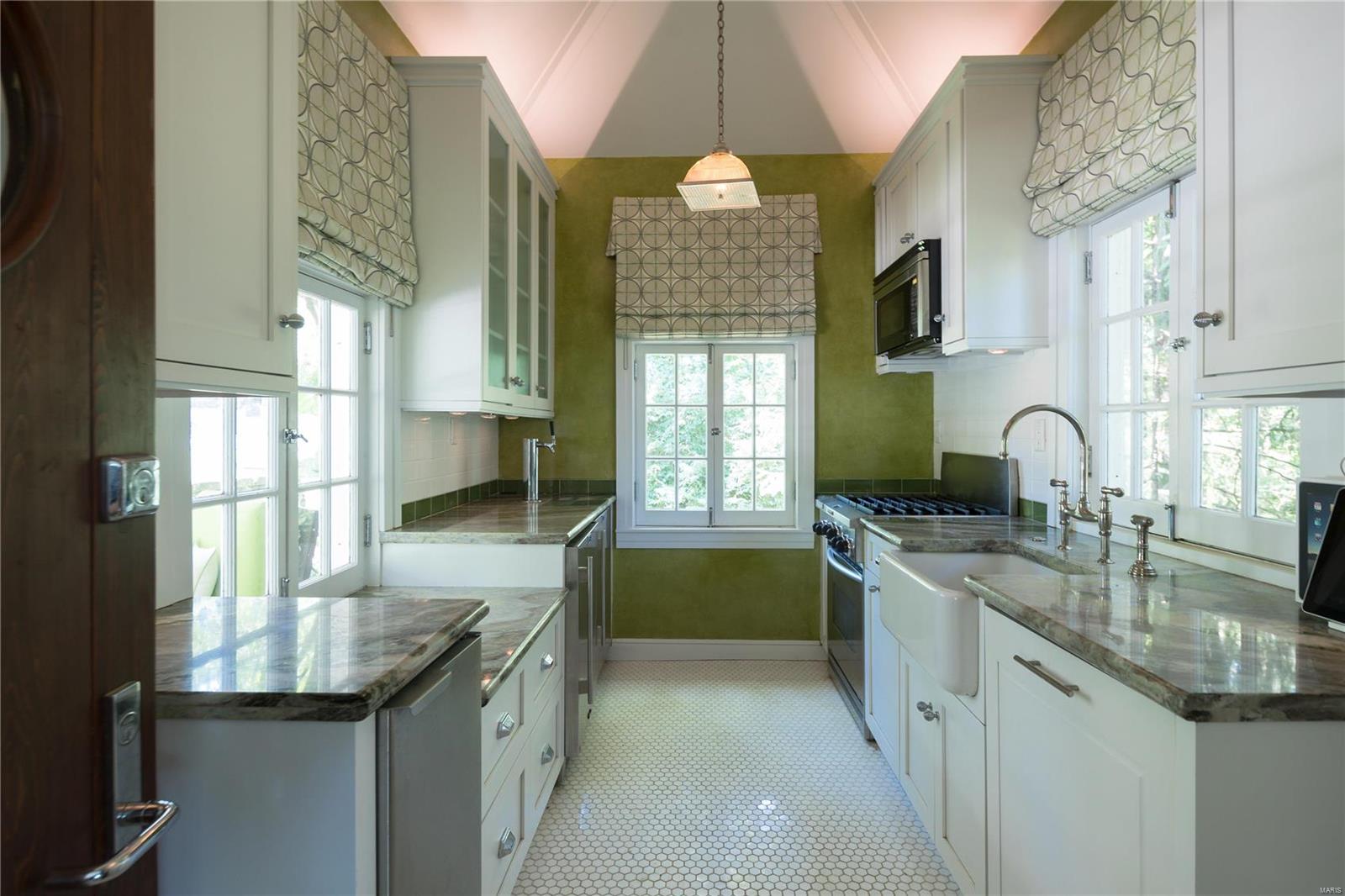 Joseph L Werner Tr - Residential