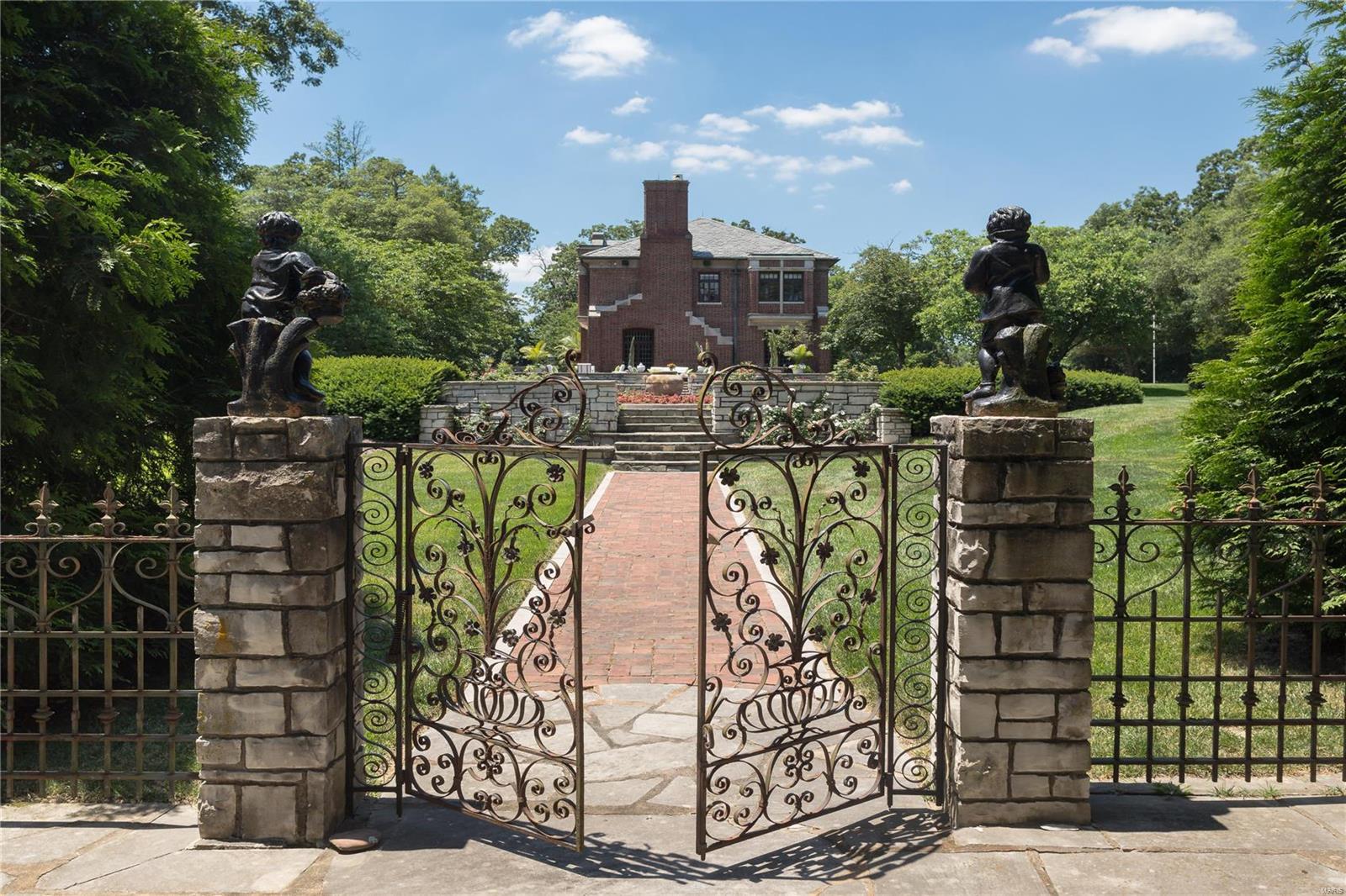 Joseph L Werner Tr - Residential