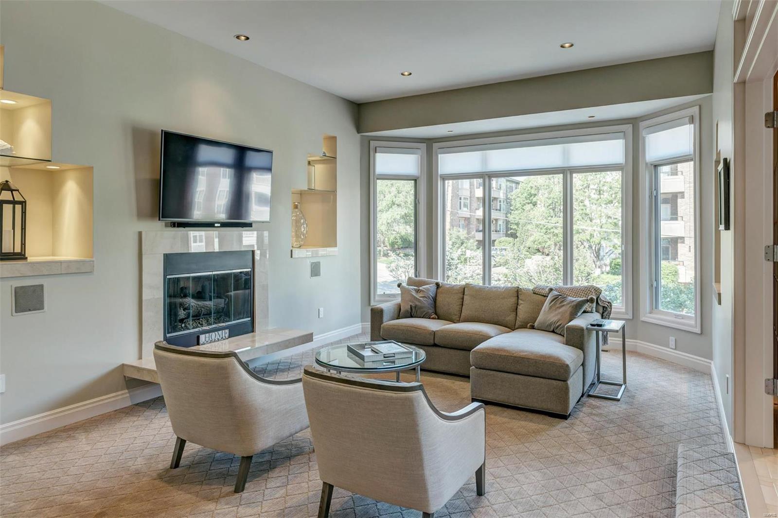 North Pointe Clayton - Residential