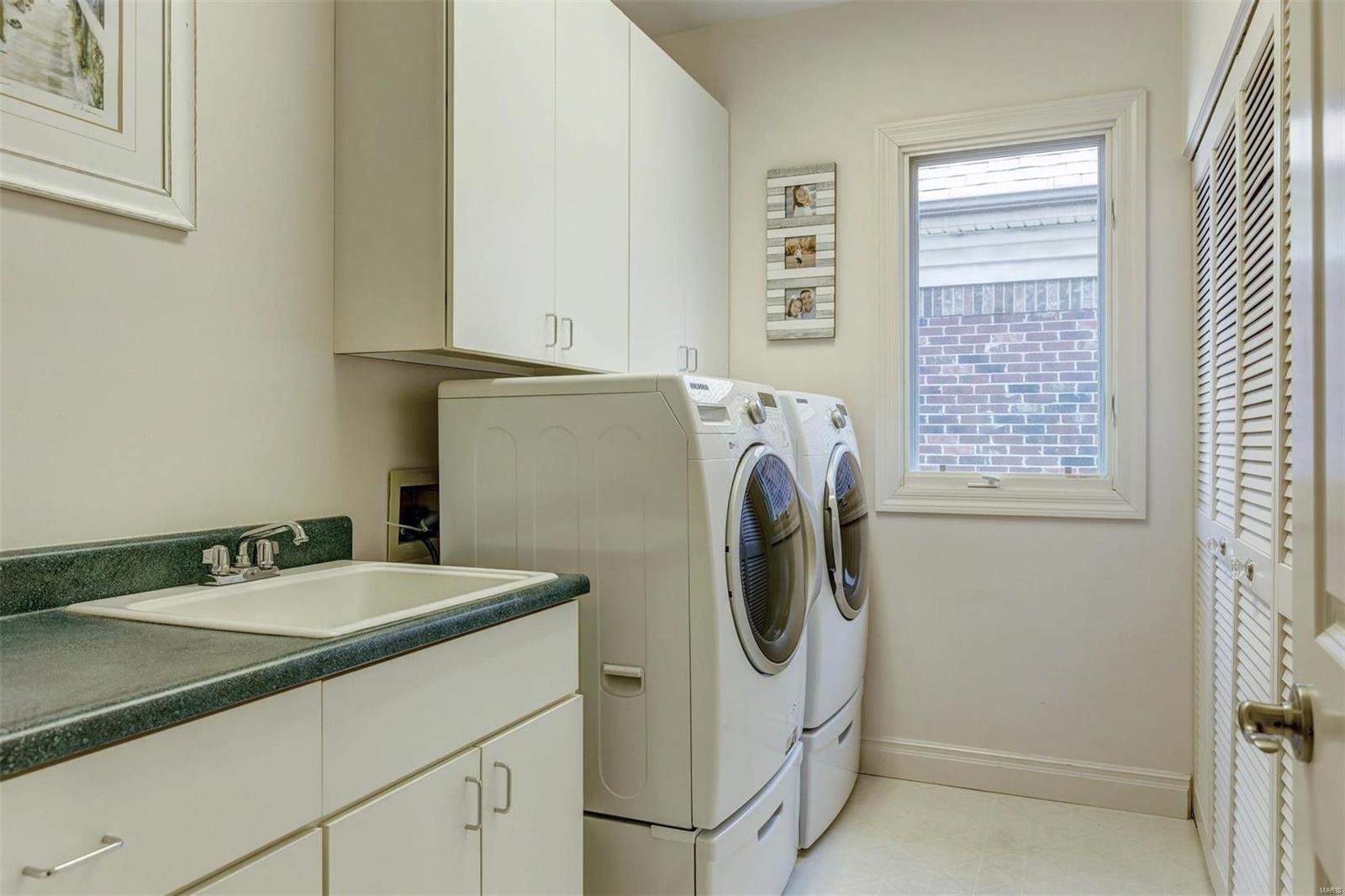 North Pointe Clayton - Residential