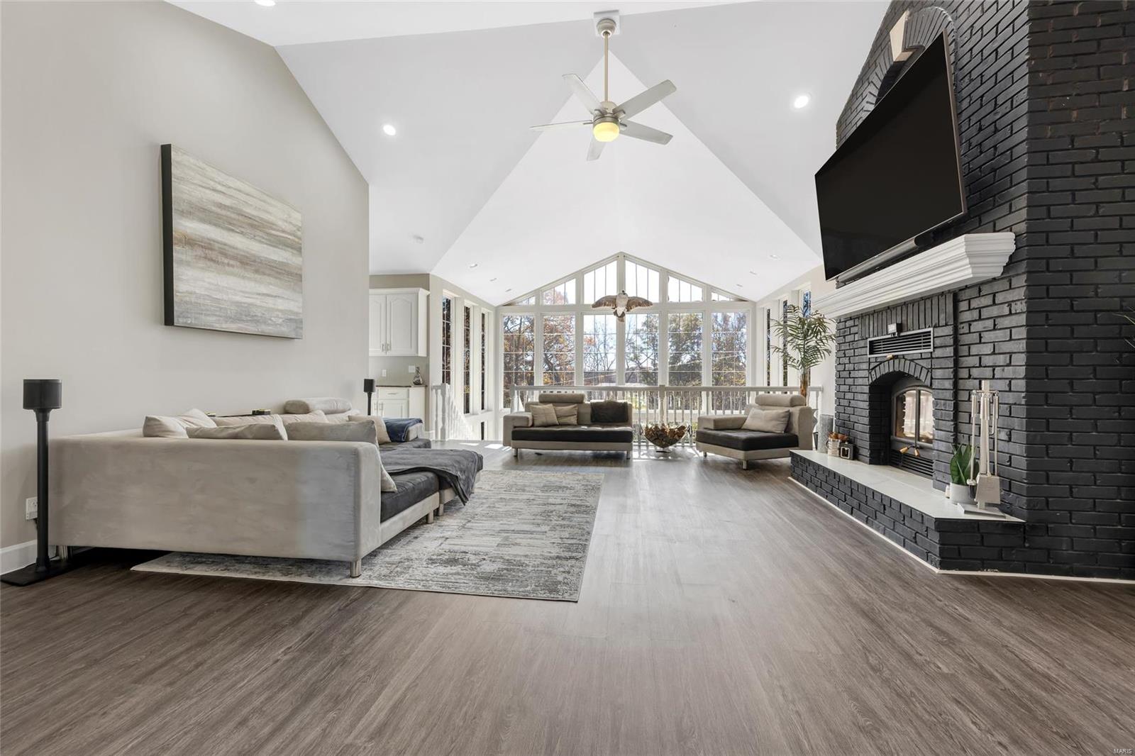 809 Peruque View Court