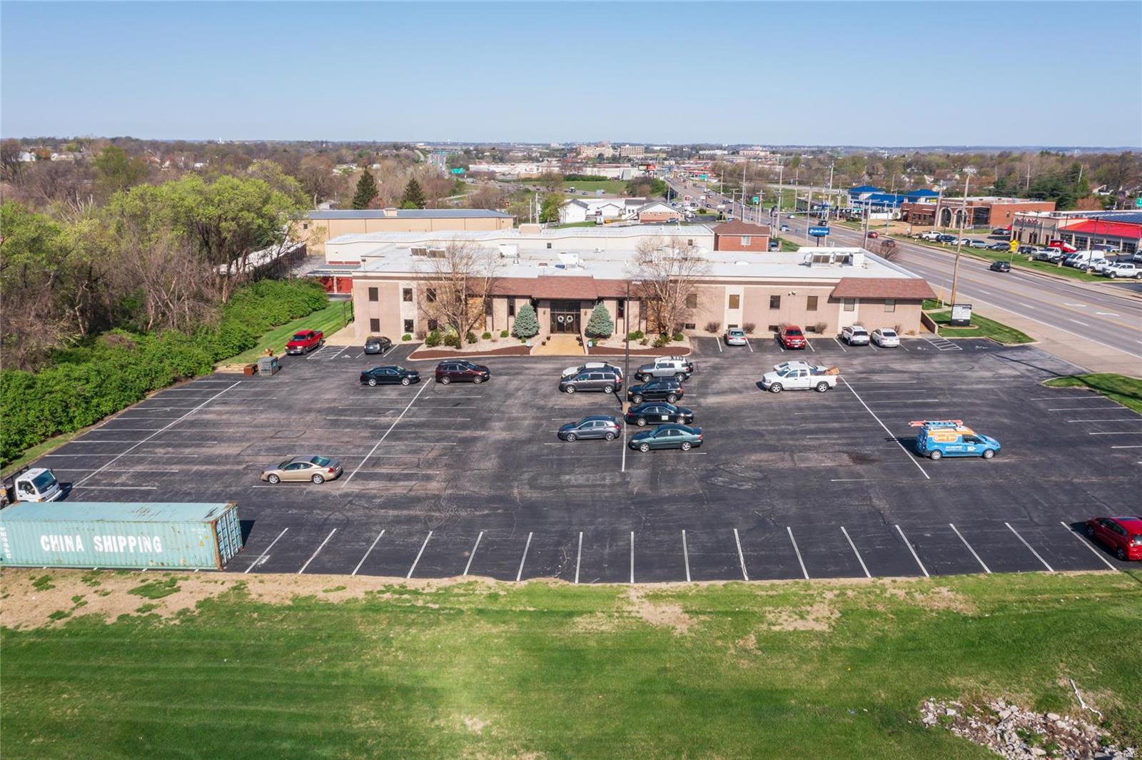 Quisinberry Estate - Commercial Sale