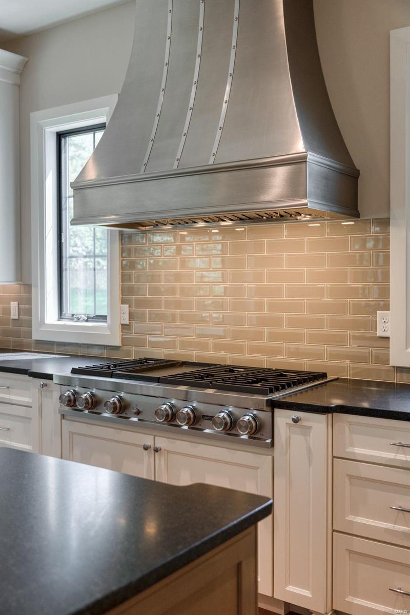 Town and Country Manor 3 Add - Residential