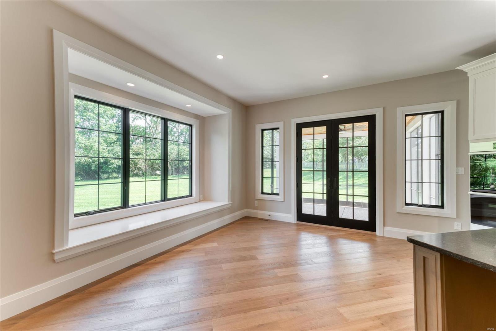 Town and Country Manor 3 Add - Residential